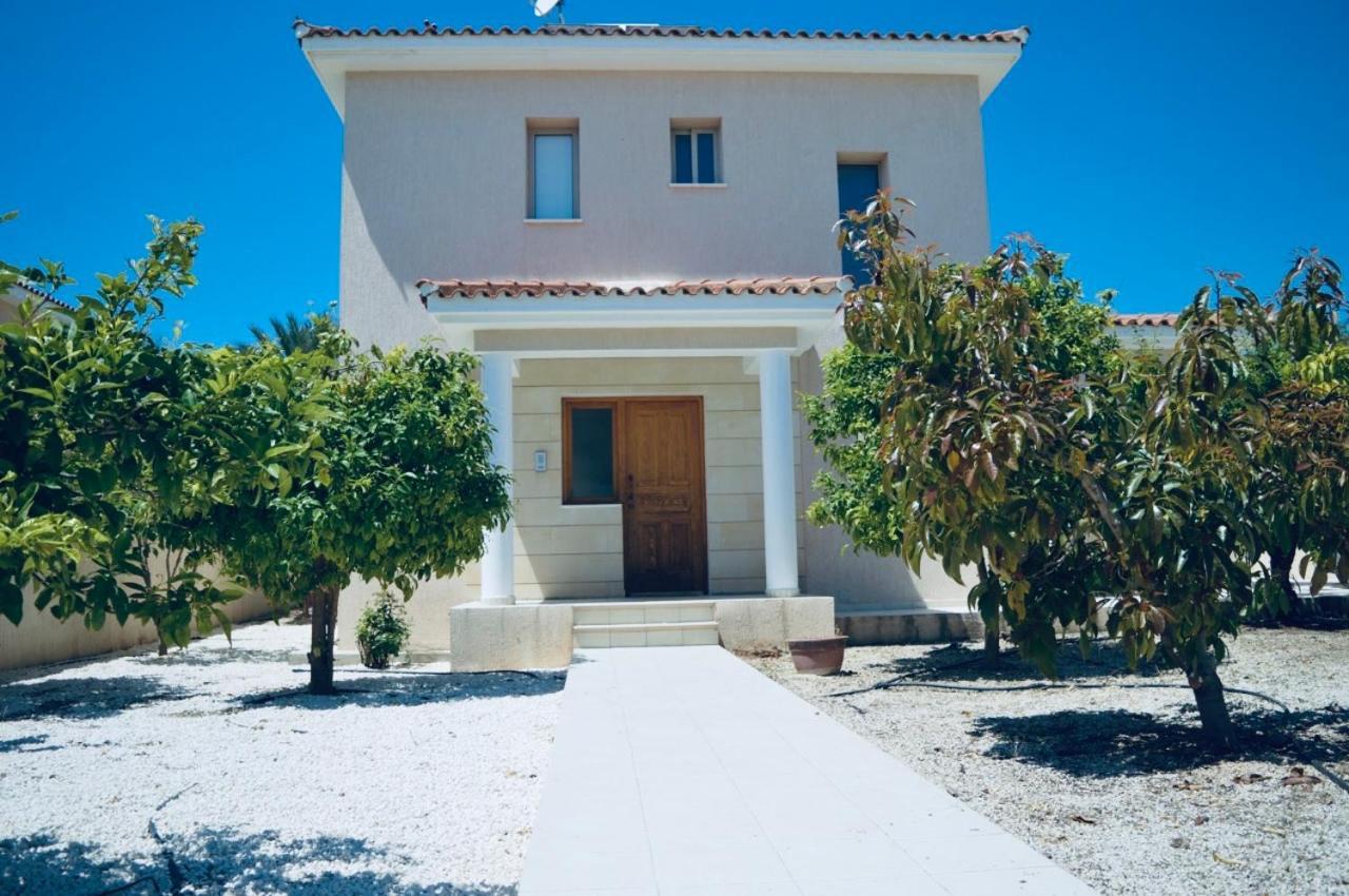 Luxury Phaedra * Klorakas