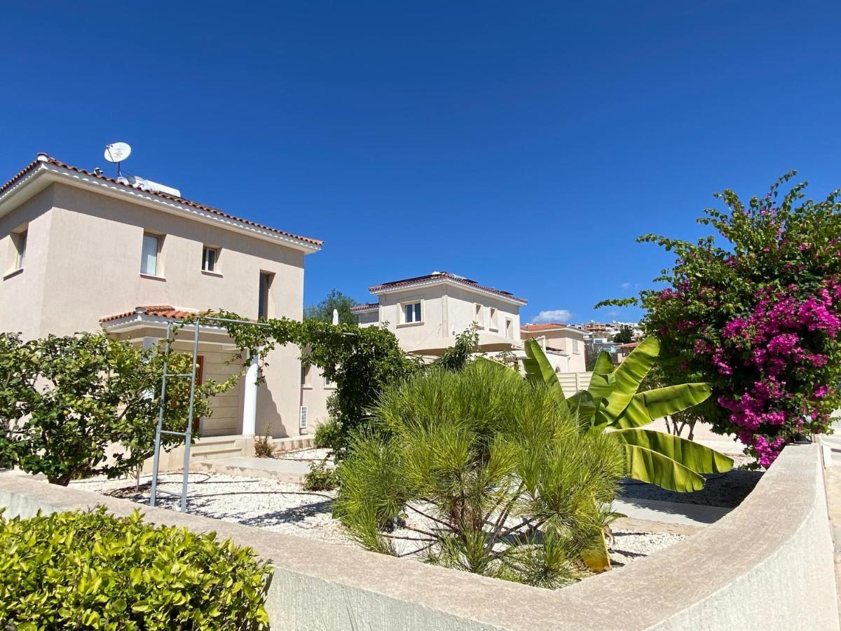 Luxury Phaedra Villa Klorakas